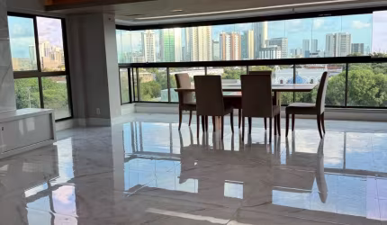 Edf. Saint Gerard - Apartamento com 4 quartos sendo 4 suítes com 205m² por R$ 2.180.000,00.