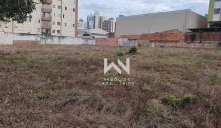 Terreno à venda, 2400 m² por R$ 3.700.000,00 - Vitória - Londrina/PR