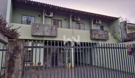 Sobrado com 4 dormitórios, 320 m² - venda por R$ 920.000,00 ou aluguel por R$ 5.000,00/mês - Dom Bosco - Londrina/PR