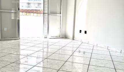 Dois dormitorios , predio frente ao mar na Pompeia