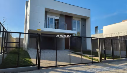 CASA 3 DORM, SUÍTE, GARAGEM PARA 2 CARROS, EM CAMOBI A POUCOS MINUTOS DA UFSM!!