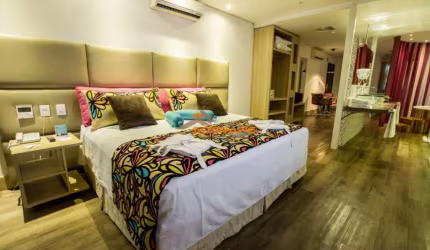 HOTEL NO CENTRO DA CAPITAL codigo: 12886