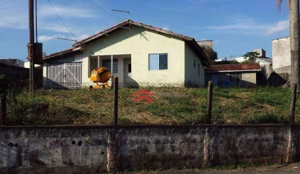 Linda Casa com Edícula