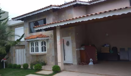 Casa com 04 dormitórios para alugar, 310 m² - Vila Rica - Vargem Grande Paulista/SP