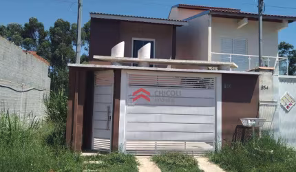 Casa com 03 dormitórios 130 m² - Jardim Vitória - Cotia/SP
