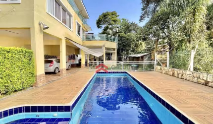 Casa com 5 dormitórios - 494 m² - Vila Verde - Itapevi/SP
