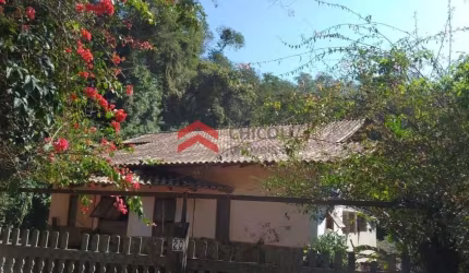 Casa em condomínio fechado com 4 quartos à venda na Arlindo de Moraes Costa, 5500, Capuava, Embu das Artes por R$ 795.000