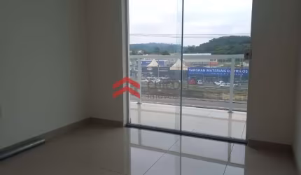 Apartamento com 2 quartos para alugar na Elias Alves da Costa, 681, Centro, Vargem Grande Paulista por R$ 2.000