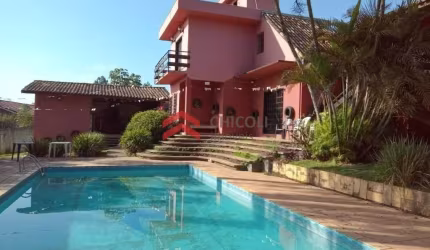 Chácara / sítio com 3 quartos à venda na Antônio Vaz Pires, 10, Água Espraiada (Caucaia do Alto), Cotia por R$ 900.000
