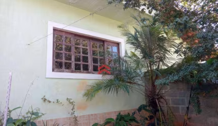 Casa com 2 dormitórios 60 m² - Jardim Floresta