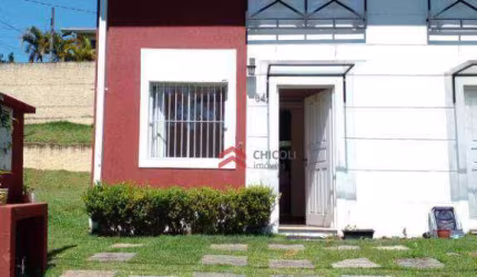 Casa com 2 dormitórios- Chácara Canta Galo - Cotia/SP