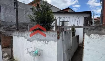 Casa com 2 quartos à venda na Murici, 22, Jardim Recanto Suave, Cotia por R$ 250.000