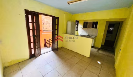 Casa com 2 quartos para alugar na dos Esquilos, 493, Jardim do Engenho, Cotia por R$ 900