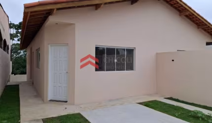Casa com 1 quarto à venda na Crinus, 287, Parque Ruth Maria, Vargem Grande Paulista por R$ 350.000