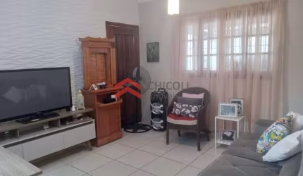 Casa com 2 quartos à venda na das Mangabeiras, 84, Chácara Recanto Verde, Cotia por R$ 350.000