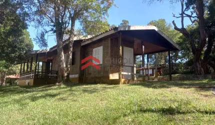 Chácara / sítio com 2 quartos à venda na Joaquim Lima de Moraes, 63, Chácara Tropical (Caucaia do Alto), Cotia por R$ 800.000