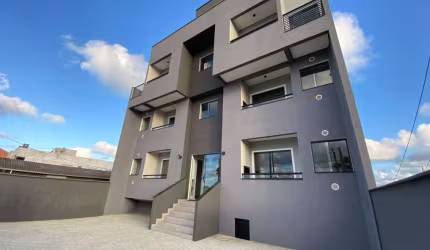 Apartamento impecável a 700m do mar