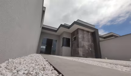 Casa na praia excelente acabamento