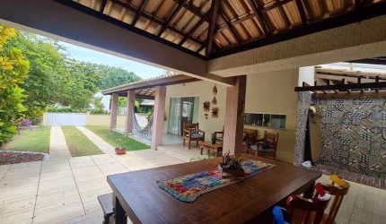 Casa em cond. c/ energia solar!!