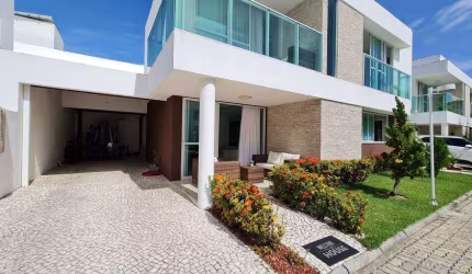 Casa de condomínio para venda com 185 metros quadrados com 4 quartos