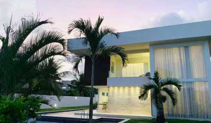 Casa Alto padrão em Busca Vida!!