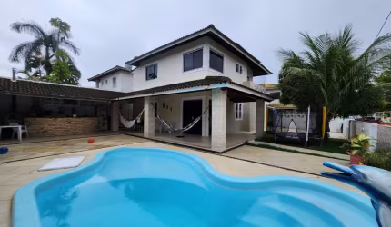 Casa c/ piscina e energia Solar!!