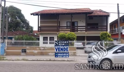 Sobrado para Venda em Balneário Barra do Sul, Costeira, 4 dormitórios, 1 suíte, 3 banheiros, 2 vagas