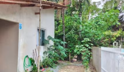 Casa para Venda em Balneário Barra do Sul, Pinheiros, 4 dormitórios, 2 banheiros, 2 vagas