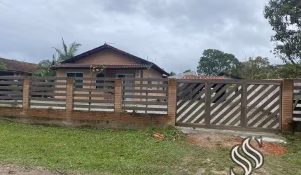 Casa para Venda em Balneário Barra do Sul, CONQUISTA, 3 dormitórios, 1 suíte, 1 banheiro, 1 vaga