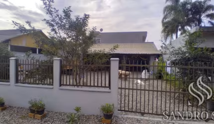 Casa para Venda em Balneário Barra do Sul, Costeira, 2 dormitórios, 2 banheiros, 1 vaga