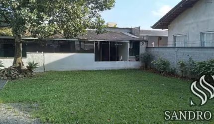 Casa para Venda em Balneário Barra do Sul, Centro, 3 suítes, 1 banheiro