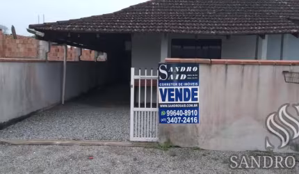 Geminado para Venda em Balneário Barra do Sul, Salinas, 3 dormitórios, 1 banheiro, 1 vaga