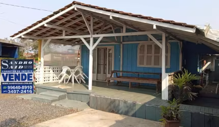 Casa para Venda em São Francisco do Sul, UBATUBA, 3 dormitórios, 2 banheiros