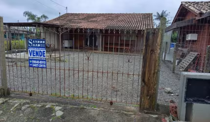 Casa para Venda em Araquari, Itapocú, 3 dormitórios, 2 banheiros, 1 vaga