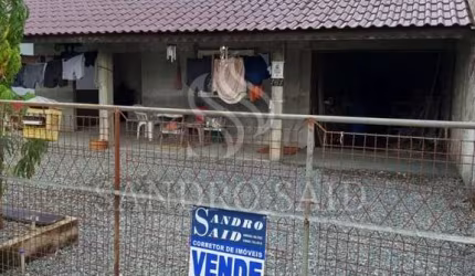 Casa para Venda em Balneário Barra do Sul, Pinheiros, 4 dormitórios, 2 banheiros, 3 vagas
