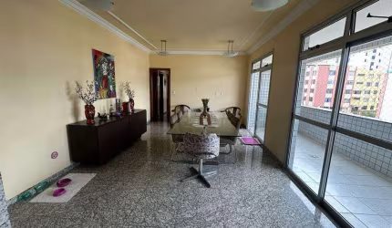 Vista privilegiada. Excelente localização 4 quartos e 3 vagas