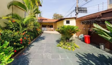 EXCELENTE CASA 3 QUARTOS, CARLOS PRATES