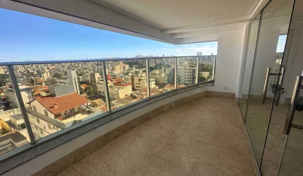 Excelente Apartamento no Prado.