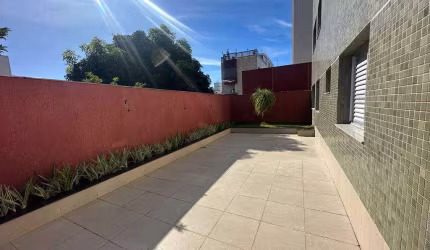 Excelente Area Privativa no Prado.