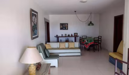 Cobertura com 4 quartos em Cabo Frio!