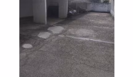 CASA COMERCIAL PRÓXIMO ACADEMIA PM