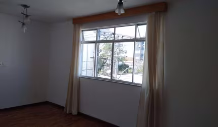 Excelente apartamento no Prado.