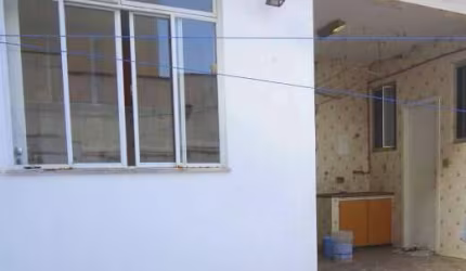 CASA A VENDA NO PRADO