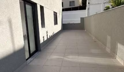EXCELENTE APARTAMENTO ÁREA PRIVATIVA 2 QUARTOS, 2 SUÍTES, ELEV.