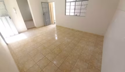 ÁREA PRIVATIVA, 3 QUARTOS, ÓTIMA LOCALIZAÇÃO, 1 VAGA PRESA