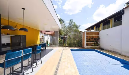EXCELENTE CASA PARA VENDA 5 QTOS, SUÍTE, 2 VAGAS.