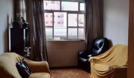 APARTAMENTO 3 QUARTOS, 140M², PRÓXIMO A TODO TIPO DE COMÉRCIO
