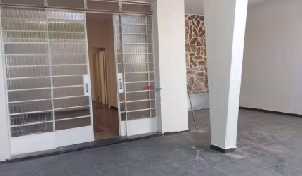 CASA PARA LOCAÇÃO, 3 QUARTOS, 2 VAGAS