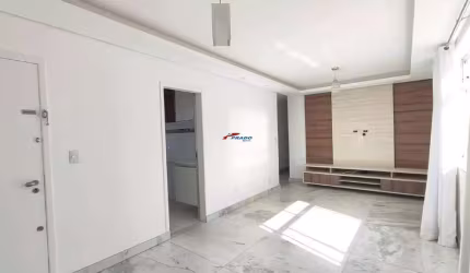 Apartamento de 3 quartos no bairro Floresta.