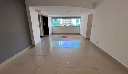 Apartamento de 2 quartos no bairro de Lourdes.